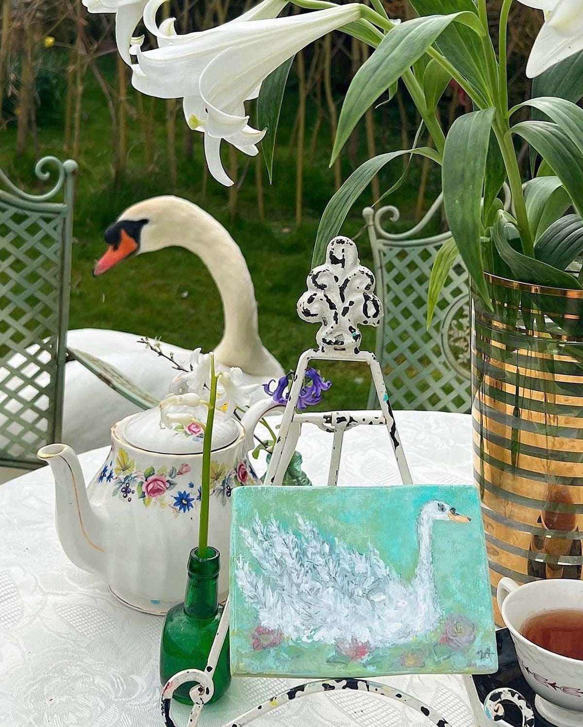 Holly in Sadler floral Teapot Card